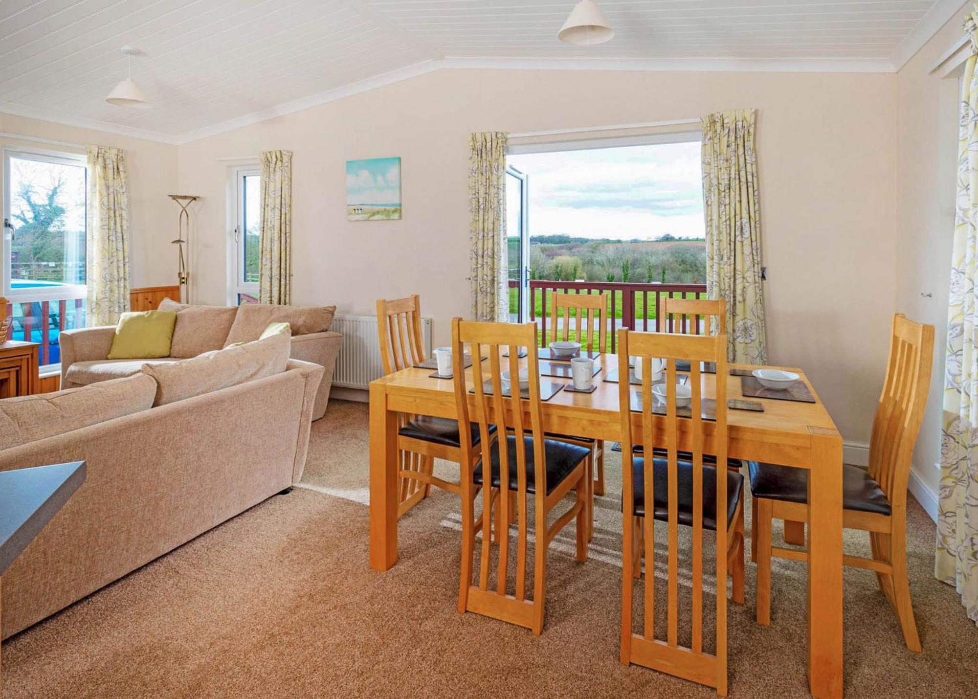 Meadow Lakes Holiday Park St Austell Szoba fotó