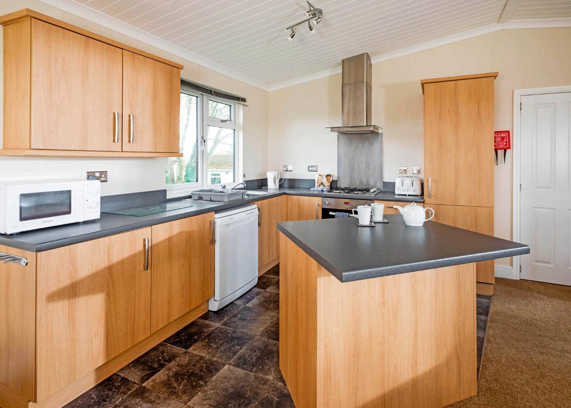 Meadow Lakes Holiday Park St Austell Szoba fotó